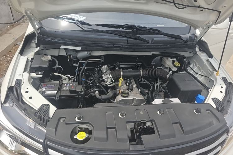 Used CHANGAN KAICHENG Ounuo S 2021 1.5L Ono S Smart Edition Dual-Steaming Air-Conditioned Bus JL473QG Engine Bay