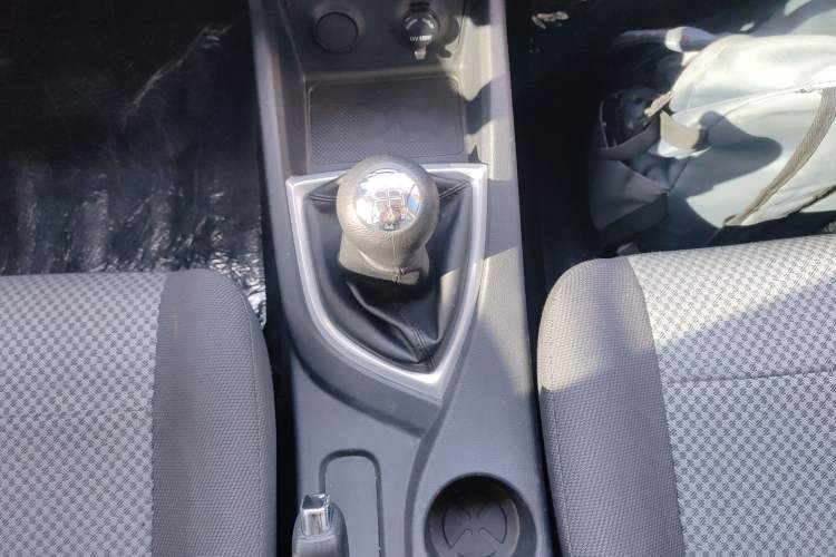 Used CHANGAN KAICHENG Ounuo S 2021 1.5L Ono S Smart Edition Single-Steaming Air-Conditioned Bus JL473QG Gear Lever