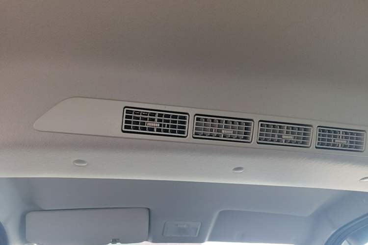 Used CHANGAN KAICHENG Ounuo S 2021 1.5L Ono S Smart Edition Dual-Steaming Air-Conditioned Bus JL473QG Headliner