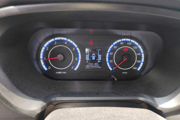 Used CHANGAN KAICHENG Ounuo S 2021 1.5L Ouno S Smart Edition Single-Steaming Air-Conditioned Van Model JL473QG Instrument Cluster