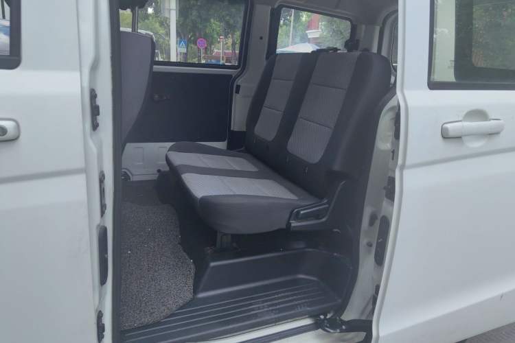 Used CHANGAN KAICHENG Ounuo S 2021 1.5L Ono S Smart Edition Dual-Steaming Air-Conditioned Bus JL473QG Interior 1