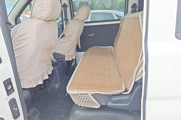 Used CHANGAN KAICHENG Ounuo S 2021 1.5L Ono S Smart Edition Dual-Steaming Air-Conditioned Bus JL473QG Interior 2