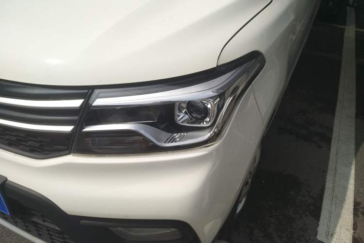 Used CHANGAN KAICHENG Ounuo S 2021 1.5L Ono S Smart Edition Dual-Steaming Air-Conditioned Bus JL473QG Left Front Headlight