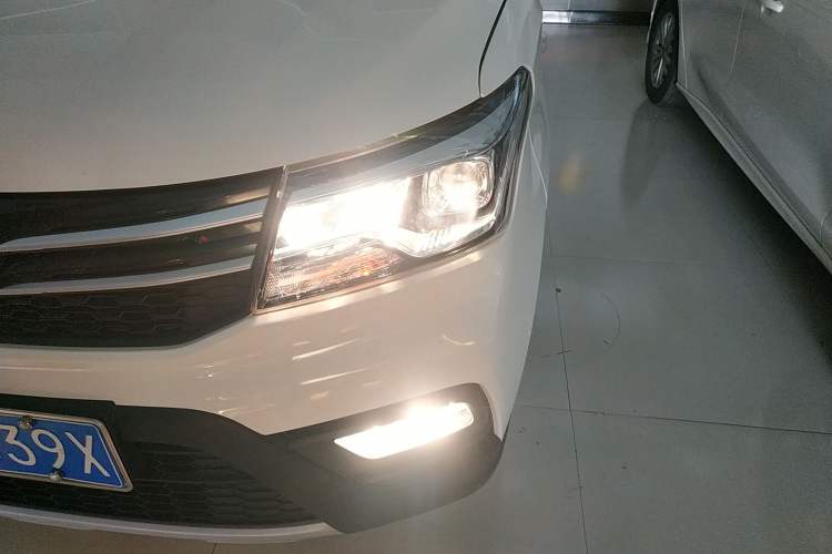 Used CHANGAN KAICHENG Ounuo S 2021 1.5L Ono S Smart Edition Dual-Steaming Air-Conditioned Bus JL473QG Left Front Headlight