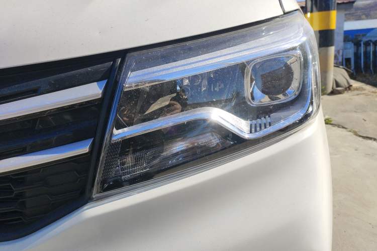 Used CHANGAN KAICHENG Ounuo S 2021 1.5L Ono S Smart Edition Single-Steaming Air-Conditioned Bus JL473QG Left Front Headlight