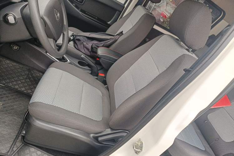 Used CHANGAN KAICHENG Ounuo S 2021 1.5L Ono S Smart Edition Dual-Steaming Air-Conditioned Bus JL473QG Left Front Seat