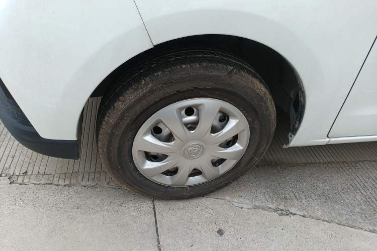 Used CHANGAN KAICHENG Ounuo S 2021 1.5L Ono S Smart Edition Single-Steaming Air-Conditioned Bus JL473QG Left Front Wheel Hub
