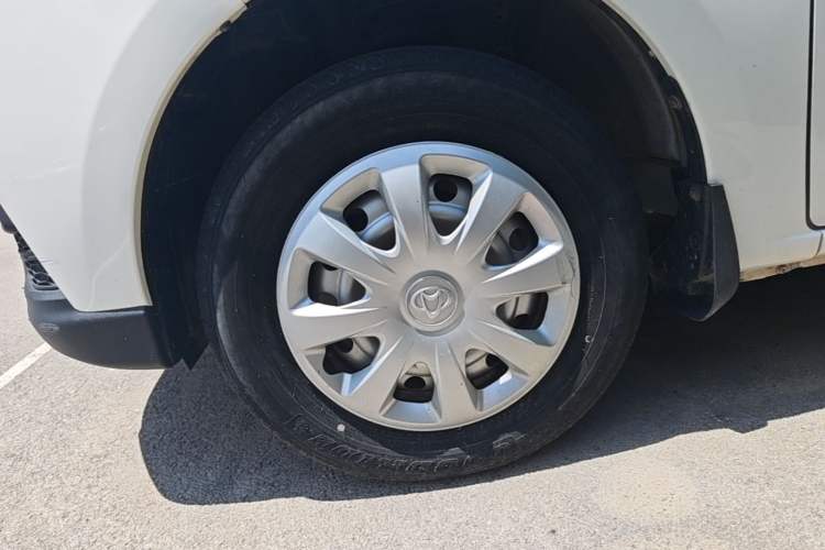 Used CHANGAN KAICHENG Ounuo S 2021 1.5L Ono S Smart Edition Dual-Steaming Air-Conditioned Bus JL473QG Left Front Wheel Hub