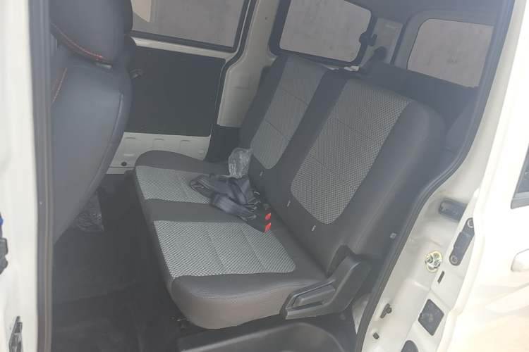 Used CHANGAN KAICHENG Ounuo S 2021 1.5L Ono S Smart Edition Dual-Steaming Air-Conditioned Bus JL473QG Left Rear Seat