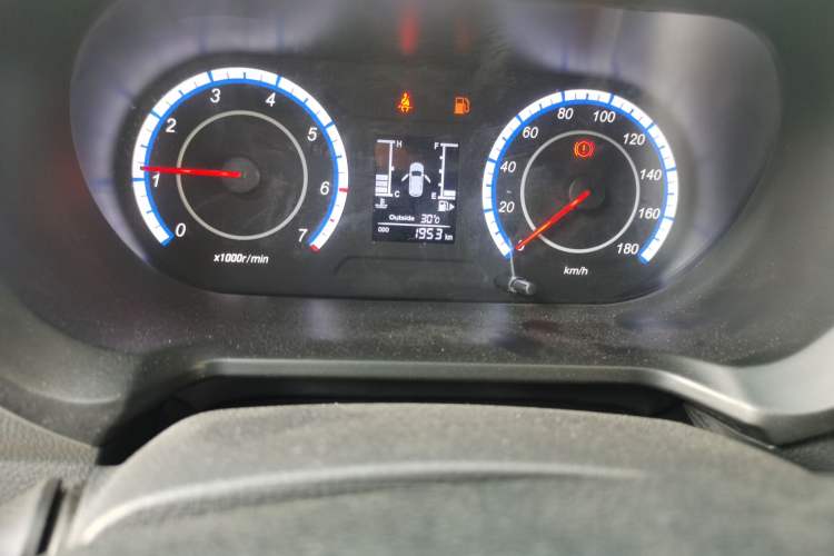 Used CHANGAN KAICHENG Ounuo S 2021 1.5L Ono S Smart Edition Dual-Steaming Air-Conditioned Bus JL473QG Odometer Close Up
