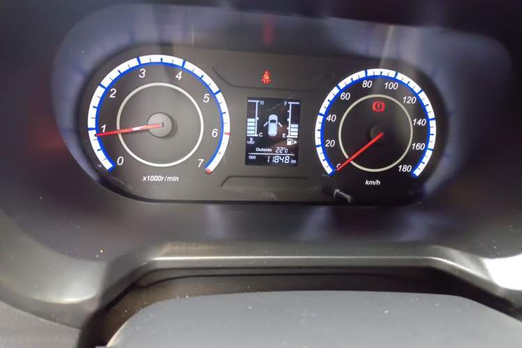 Used CHANGAN KAICHENG Ounuo S 2021 1.5L Ono S Smart Edition Single-Steaming Air-Conditioned Bus JL473QG Odometer Close Up