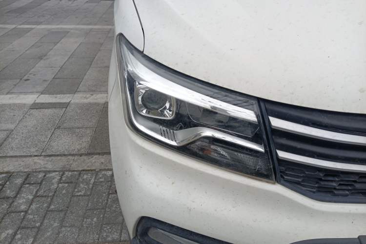 Used CHANGAN KAICHENG Ounuo S 2021 1.5L Ono S Smart Edition Single-Steaming Air-Conditioned Bus JL473QG Right Front Headlight