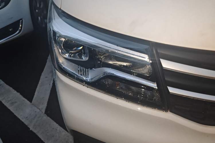 Used CHANGAN KAICHENG Ounuo S 2021 1.5L Ono S Smart Edition Dual-Steaming Air-Conditioned Bus JL473QG Right Front Headlight
