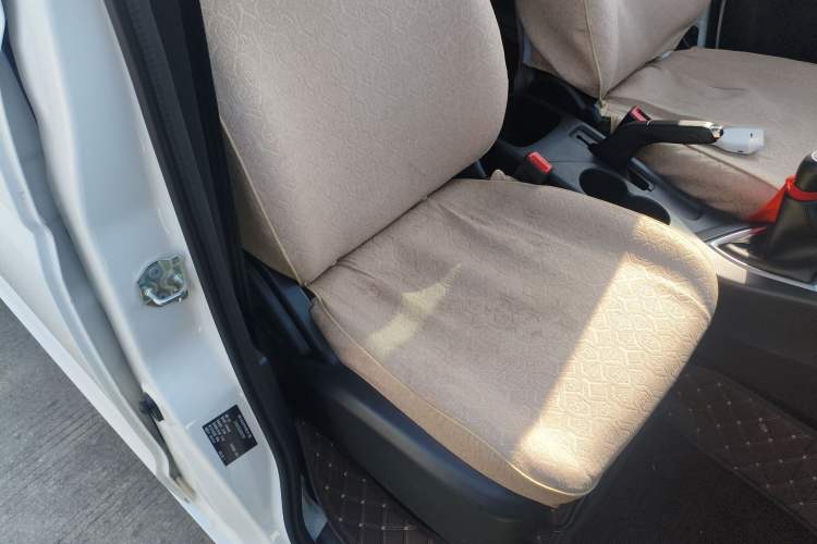 Used CHANGAN KAICHENG Ounuo S 2021 1.5L Ono S Smart Edition Dual-Steaming Air-Conditioned Bus JL473QG Right Front Seat