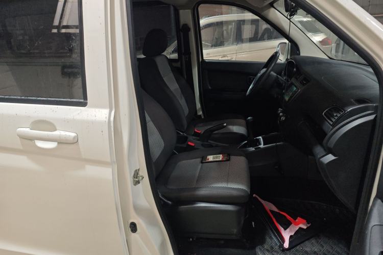 Used CHANGAN KAICHENG Ounuo S 2021 1.5L Ono S Smart Edition Dual-Steaming Air-Conditioned Bus JL473QG Right Front Seat