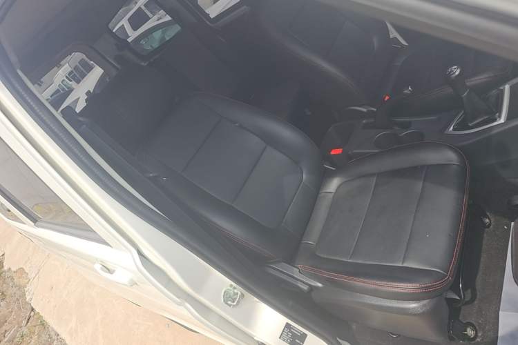 Used CHANGAN KAICHENG Ounuo S 2021 1.5L Ono S Smart Edition Dual-Steaming Air-Conditioned Bus JL473QG Right Front Seat