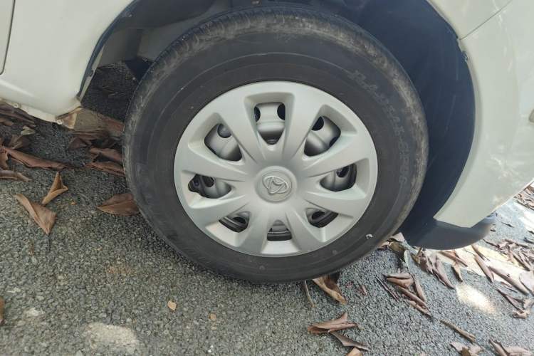 Used CHANGAN KAICHENG Ounuo S 2021 1.5L Ono S Smart Edition Dual-Steaming Air-Conditioned Bus JL473QG Right Front Wheel Hub