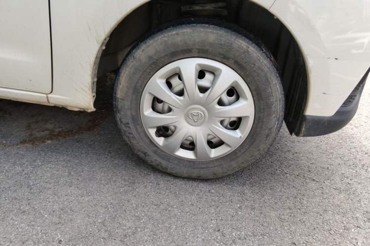 Used CHANGAN KAICHENG Ounuo S 2021 1.5L Ono S Smart Edition Single-Steaming Air-Conditioned Bus JL473QG Right Front Wheel Hub