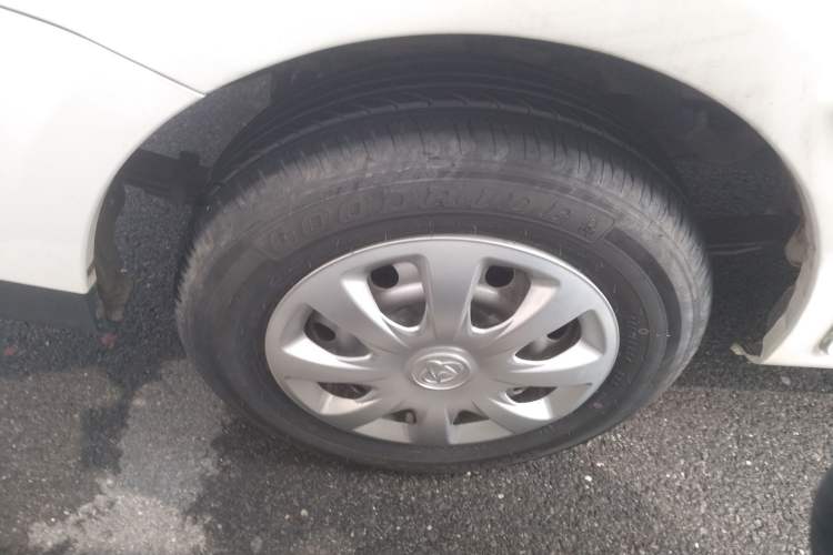 Used CHANGAN KAICHENG Ounuo S 2021 1.5L Ono S Smart Edition Dual-Steaming Air-Conditioned Bus JL473QG Right Rear Wheel Hub
