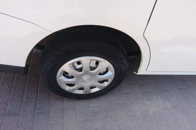 Used CHANGAN KAICHENG Ounuo S 2021 1.5L Ono S Smart Edition Dual-Steaming Air-Conditioned Bus JL473QG Right Rear Wheel Hub