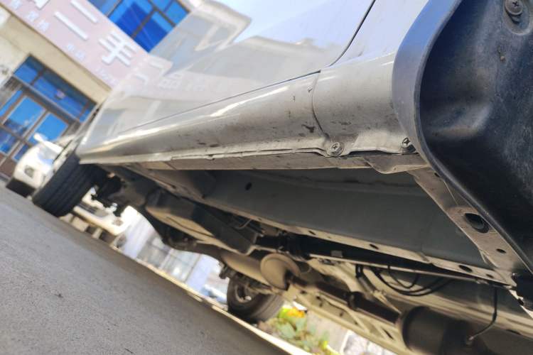 Used CHANGAN KAICHENG Ounuo S 2021 1.5L Ono S Smart Edition Single-Steaming Air-Conditioned Bus JL473QG Right Side Sill
