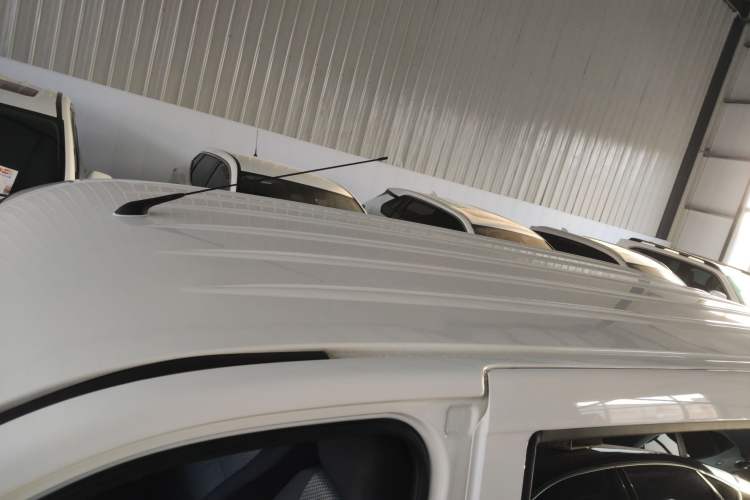 Used CHANGAN KAICHENG Ounuo S 2021 1.5L Ono S Smart Edition Dual-Steaming Air-Conditioned Bus JL473QG Roof
