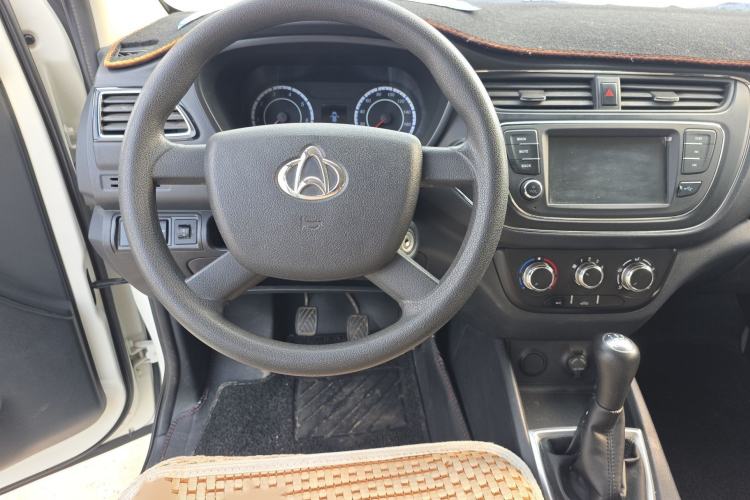 Used CHANGAN KAICHENG Ounuo S 2021 1.5L Ono S Smart Edition Dual-Steaming Air-Conditioned Bus JL473QG Steering Wheel