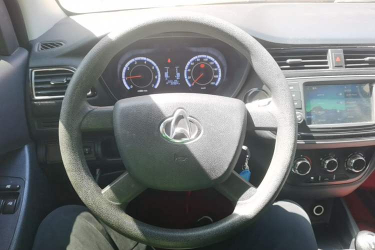 Used CHANGAN KAICHENG Ounuo S 2021 1.5L Ono S Smart Edition Dual-Steaming Air-Conditioned Bus JL473QG Steering Wheel