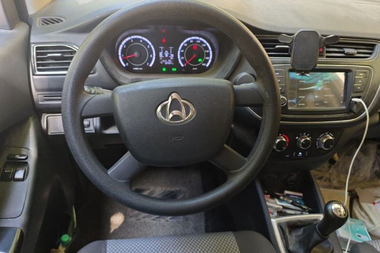 Used CHANGAN KAICHENG Ounuo S 2021 1.5L Ono S Smart Edition Dual-Steaming Air-Conditioned Bus JL473QG Steering Wheel