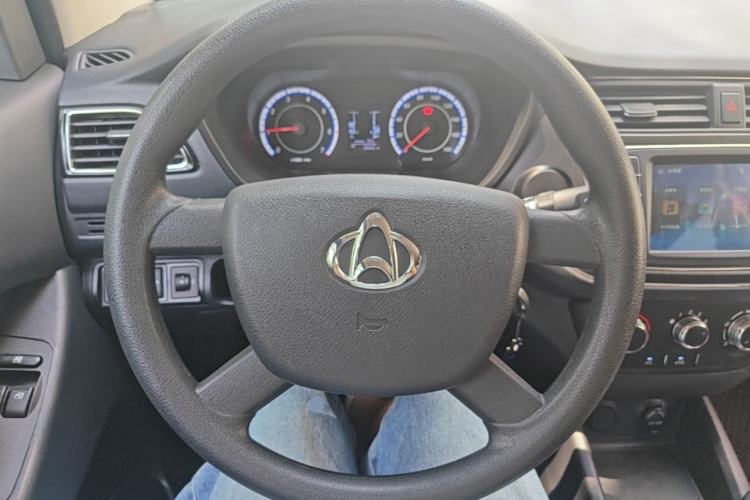 Used CHANGAN KAICHENG Ounuo S 2021 1.5L Ono S Smart Edition Single-Steaming Air-Conditioned Bus JL473QG Steering Wheel