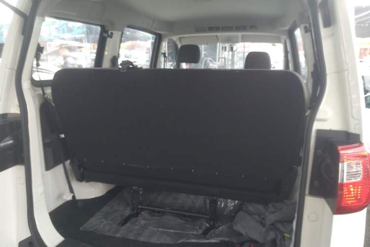Used CHANGAN KAICHENG Ounuo S 2021 1.5L Ono S Smart Edition Dual-Steaming Air-Conditioned Bus JL473QG Trunk