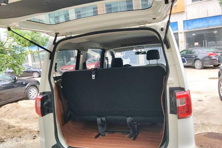Used CHANGAN KAICHENG Ounuo S 2021 1.5L Ono S Smart Edition Dual-Steaming Air-Conditioned Bus JL473QG Trunk