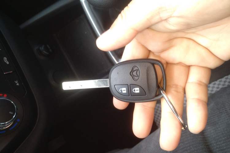 Used CHANGAN KAICHENG Ounuo S 2021 1.5L Ono S Smart Edition Dual-Steaming Air-Conditioned Bus JL473QG Vehicle Key