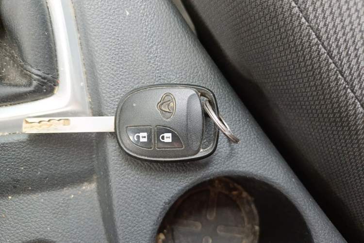 Used CHANGAN KAICHENG Ounuo S 2021 1.5L Ono S Smart Customized Dual-Steaming Air-Conditioned Bus JL473QG Vehicle Key