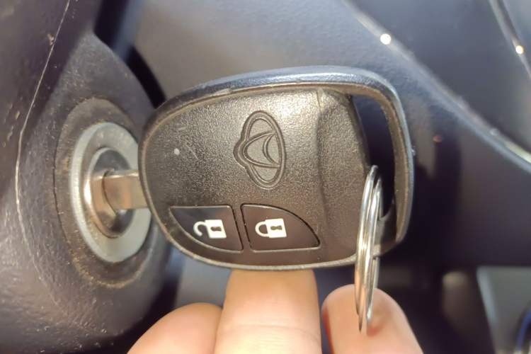 Used CHANGAN KAICHENG Ounuo S 2021 1.5L Ono S Smart Edition Single-Steaming Air-Conditioned Bus JL473QG Vehicle Key