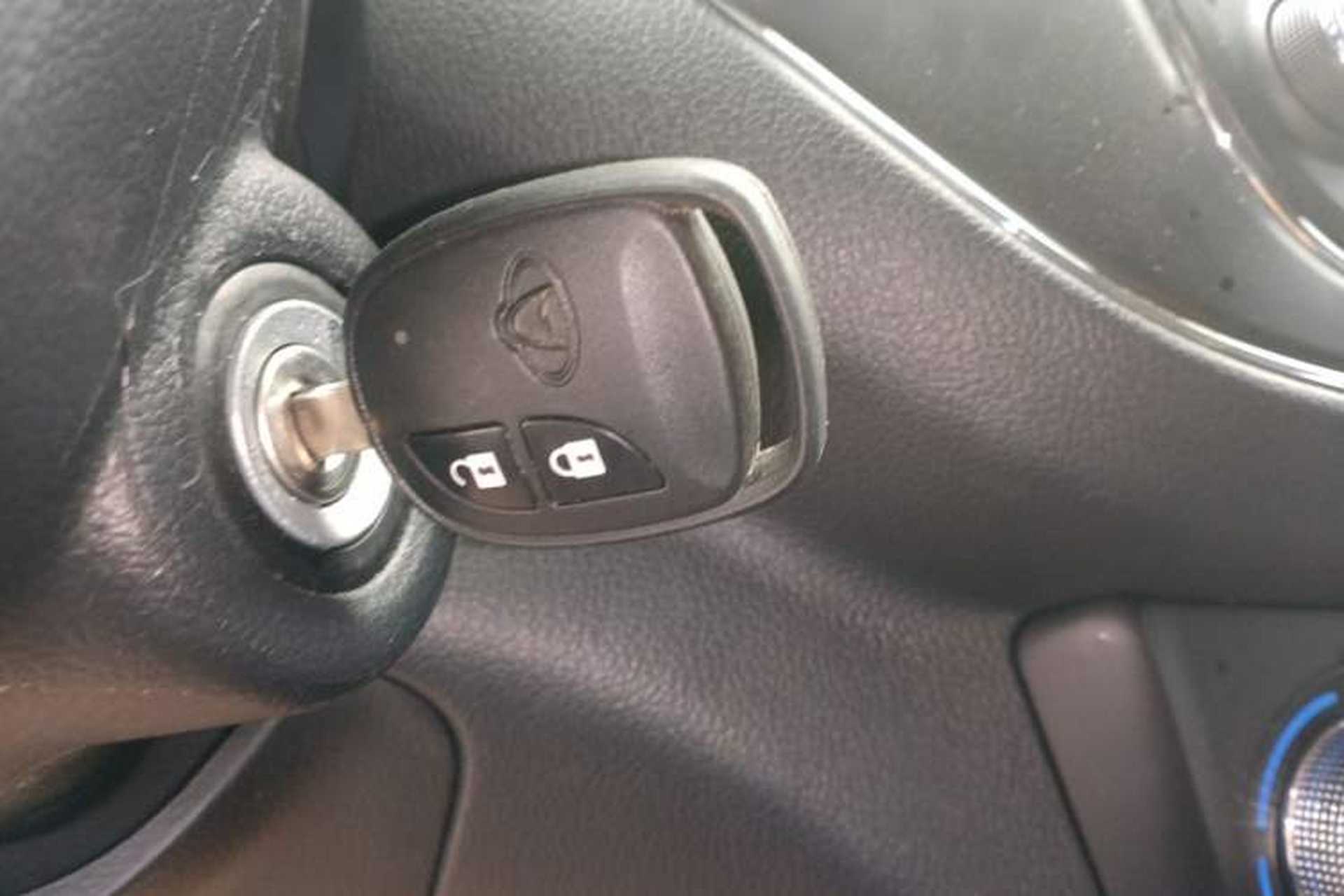 Used CHANGAN KAICHENG Ounuo S 2021 1.5L Ono S Smart Edition Single-Steaming Air-Conditioned Bus JL473QG Vehicle Key