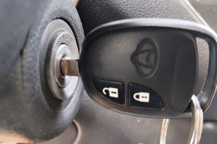 Used CHANGAN KAICHENG Ounuo S 2021 1.5L Ono S Smart Edition Single-Steaming Air-Conditioned Bus JL473QG Vehicle Key