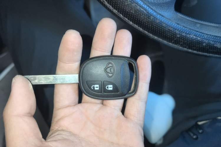 Used CHANGAN KAICHENG Ounuo S 2021 1.5L Ouno S Smart Edition Single-Steaming Air-Conditioned Van Model JL473QG Vehicle Key