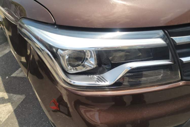 Used CHANGAN KAICHENG Ounuo S 2021 1.5L Ono S Smart Edition Single-Steaming Air-Conditioned Bus JL473QG Right Front Headlight