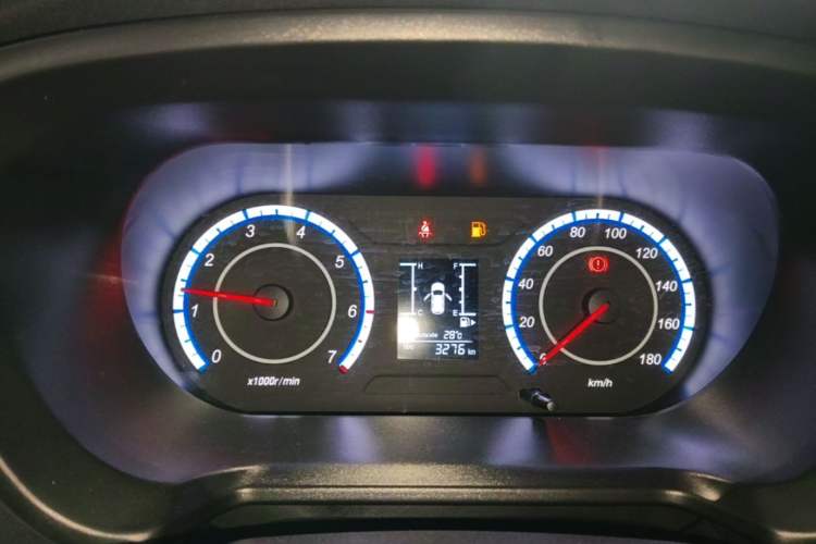 Used CHANGAN KAICHENG Ounuo S 2023 1.5L Deluxe Edition Dual-Steaming Air-Conditioned Passenger Van JL473QG 7 Seats Instrument Cluster