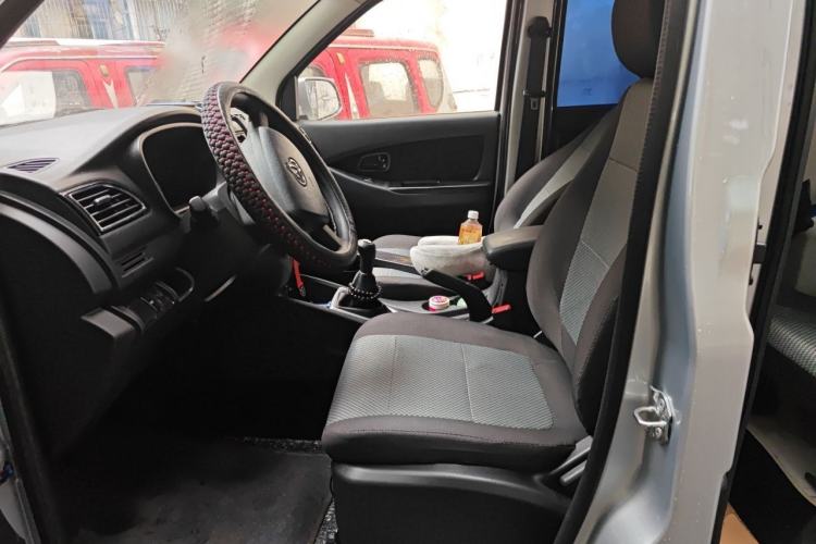 Used CHANGAN KAICHENG Ounuo S 2023 1.5L Deluxe Edition Dual-Steaming Air-Conditioned Passenger Van JL473QG 7 Seats Left Front Seat