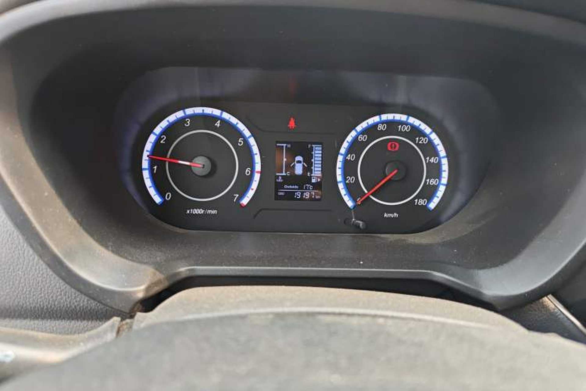 Used CHANGAN KAICHENG Ounuo S 2023 1.5L Deluxe Edition Dual-Steaming Air-Conditioned Passenger Van JL473QG 7 Seats Odometer Close Up