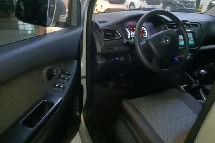 Used CHANGAN KAICHENG Ounuo S 2025 1.5L Deluxe Edition Dual-Steaming Air-Conditioned Passenger Vehicle JL473QG 5 Seats Driver Seat