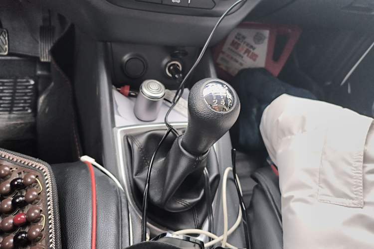 Used CHANGAN KAICHENG Ounuo S 2025 1.5L Deluxe Edition Dual-Steaming Air-Conditioned Passenger Vehicle JL473QG 5 Seats Gear Lever