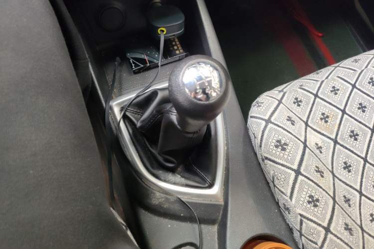 Used CHANGAN KAICHENG Ounuo S 2025 1.5L Deluxe Edition Dual-Steaming Air-Conditioned Passenger Vehicle JL473QG 5 Seats Gear Lever