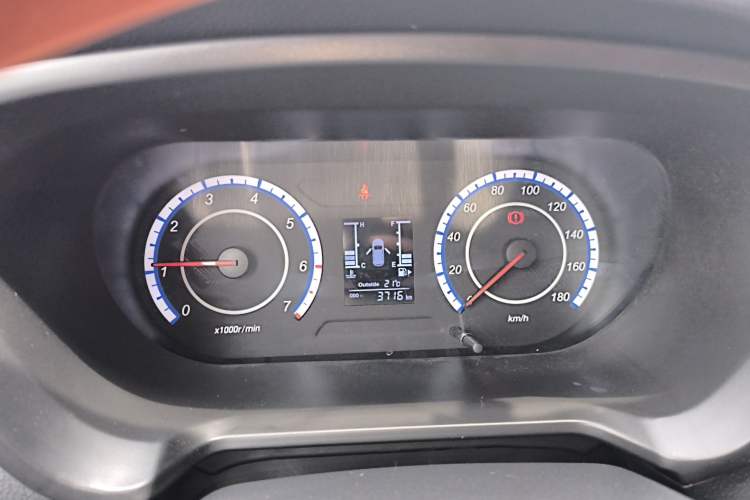 Used CHANGAN KAICHENG Ounuo S 2025 1.5L Deluxe Edition Dual-Steaming Air-Conditioned Passenger Vehicle JL473QG 5 Seats Instrument Cluster
