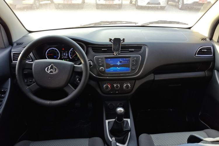 Used CHANGAN KAICHENG Ounuo S 2025 1.5L Deluxe Edition Dual-Steaming Air-Conditioned Passenger Vehicle JL473QG 5 Seats Interior 2