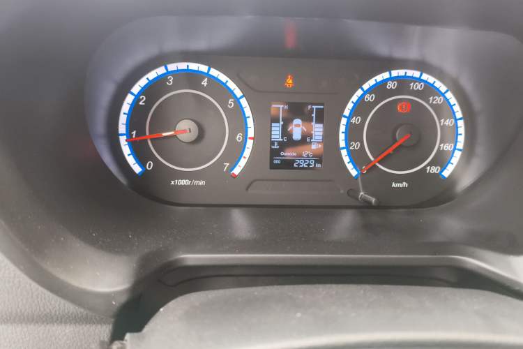 Used CHANGAN KAICHENG Ounuo S 2025 1.5L Deluxe Edition Dual-Steaming Air-Conditioned Passenger Vehicle JL473QG 5 Seats Odometer Close Up
