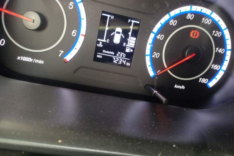Used CHANGAN KAICHENG Ounuo S 2025 1.5L Deluxe Edition Dual-Steaming Air-Conditioned Passenger Vehicle JL473QG 5 Seats Odometer Close Up
