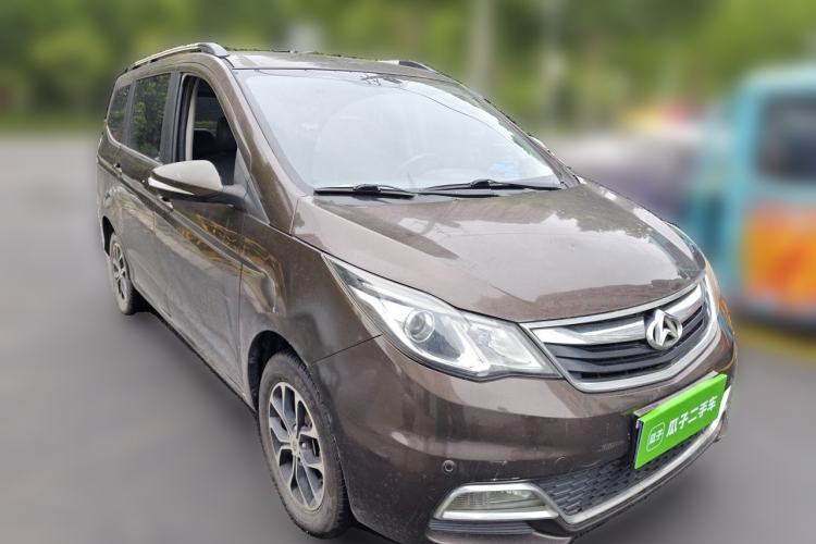 Used CHANGAN KAICHENG Oushang A600 2016 1.5L Manual Luxury 7-Seater Front Right 45 Deg